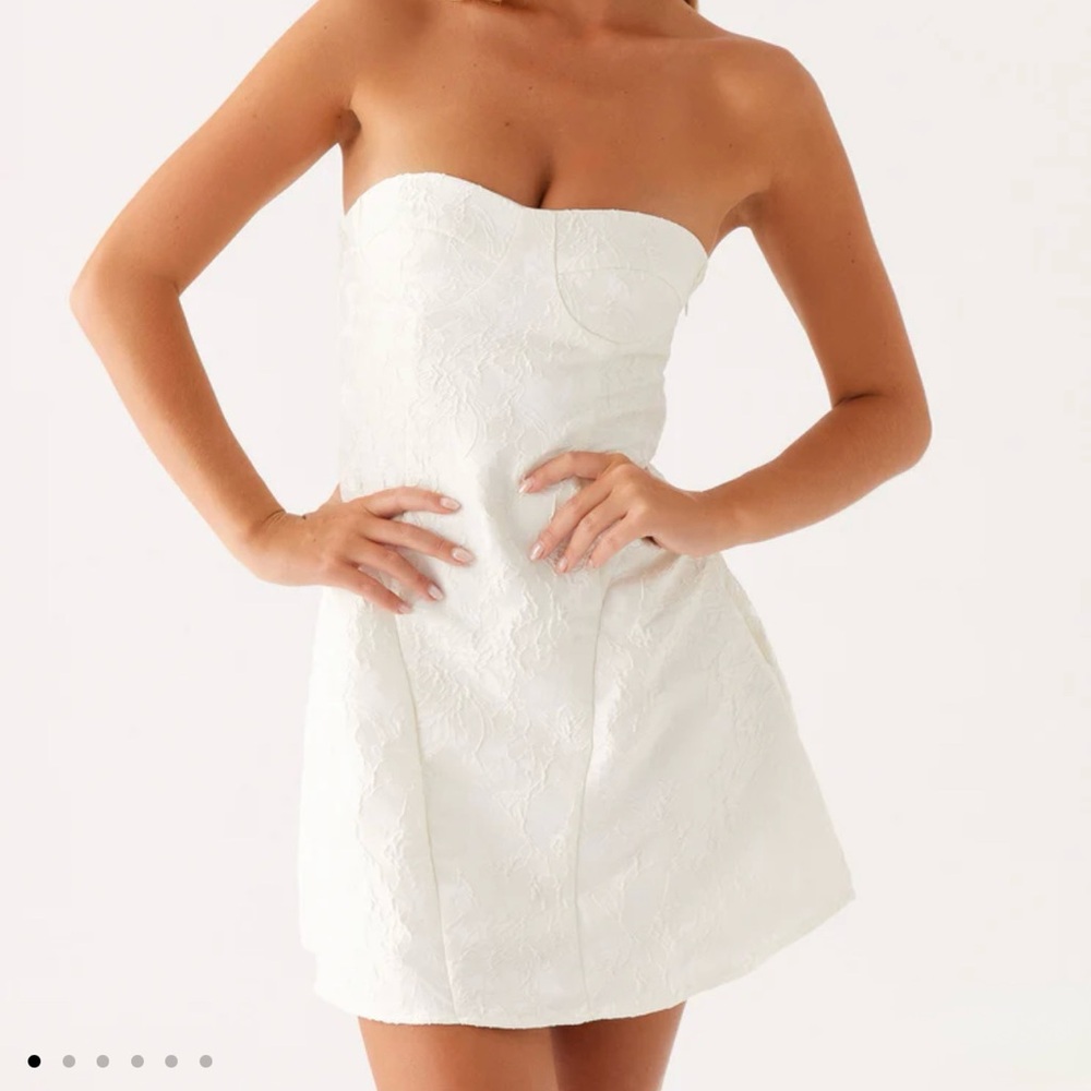 Peppermayo Exclusive - So Stylish Mini Dress - White